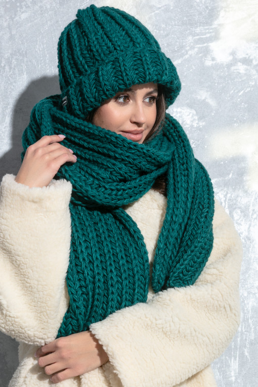 Czapka o grubym splocie chunky knit F1554