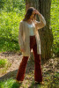 An elegant button-up cardigan made from undyed alpaca wool F1736