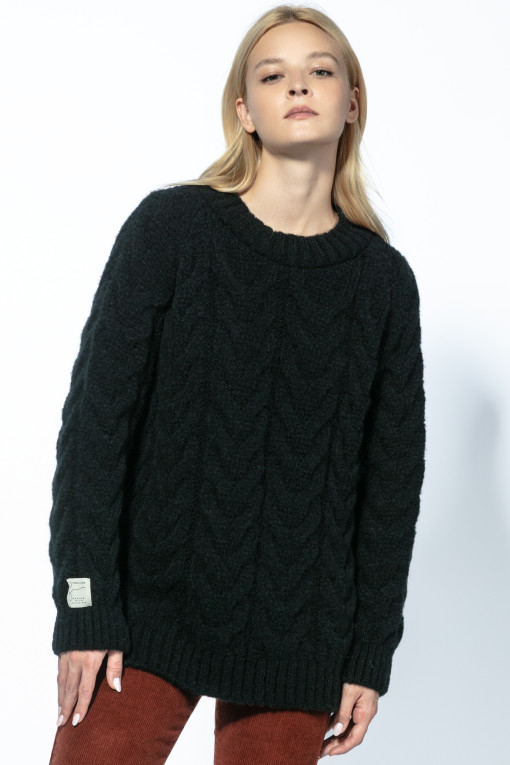 Warm sweater with a cable knit neckline F1747