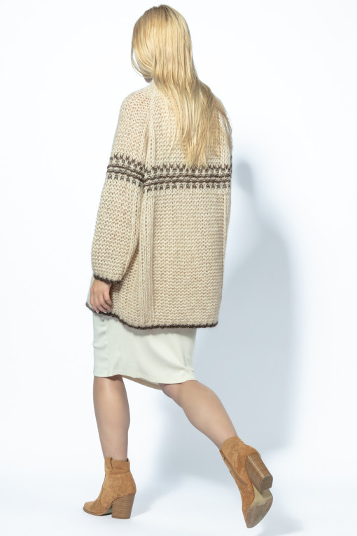 Cardigan made from undyed alpaca wool and maco cotton F1748