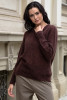 The classic seamless sweater with a round neckline F1737 color Choco