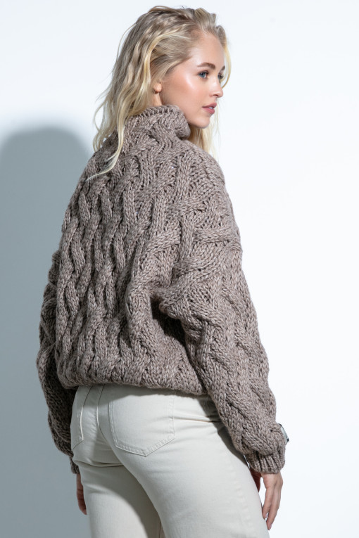 Wool sweater with a thick knit F839 mocca