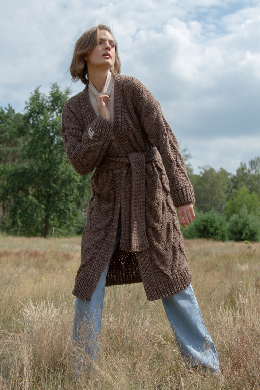 Long woolen cardigan with decorative chunky knit F1261 espresso