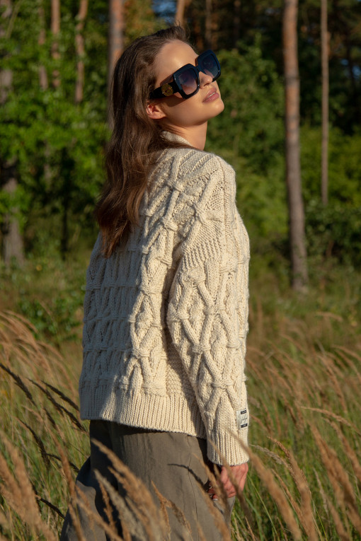 Classic Buttoned Cardigan with Cable Knit Pattern F1726 beige